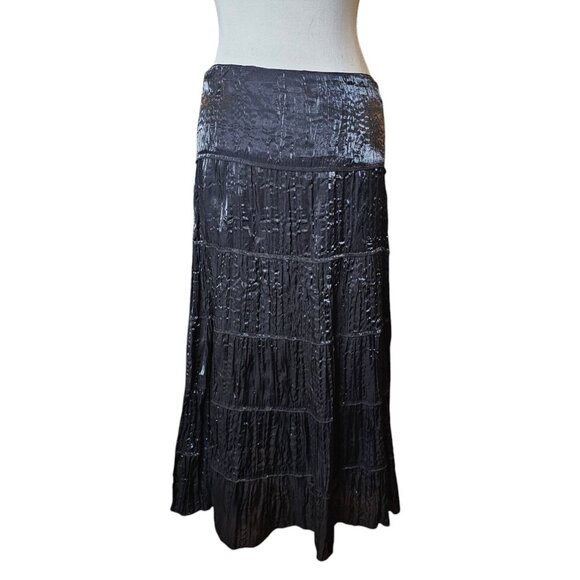 Y2K Womens Maxi Skirt Black Tiered Crinkle Irresdescent Whimsigoth Size M 8 10 - Picture 2 of 10